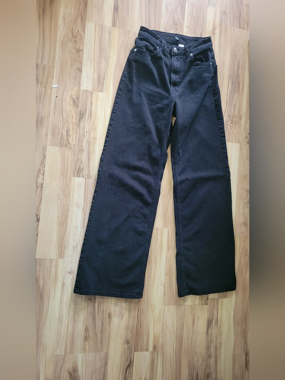 H&M Black Wide-Leg High-Rise Jeans